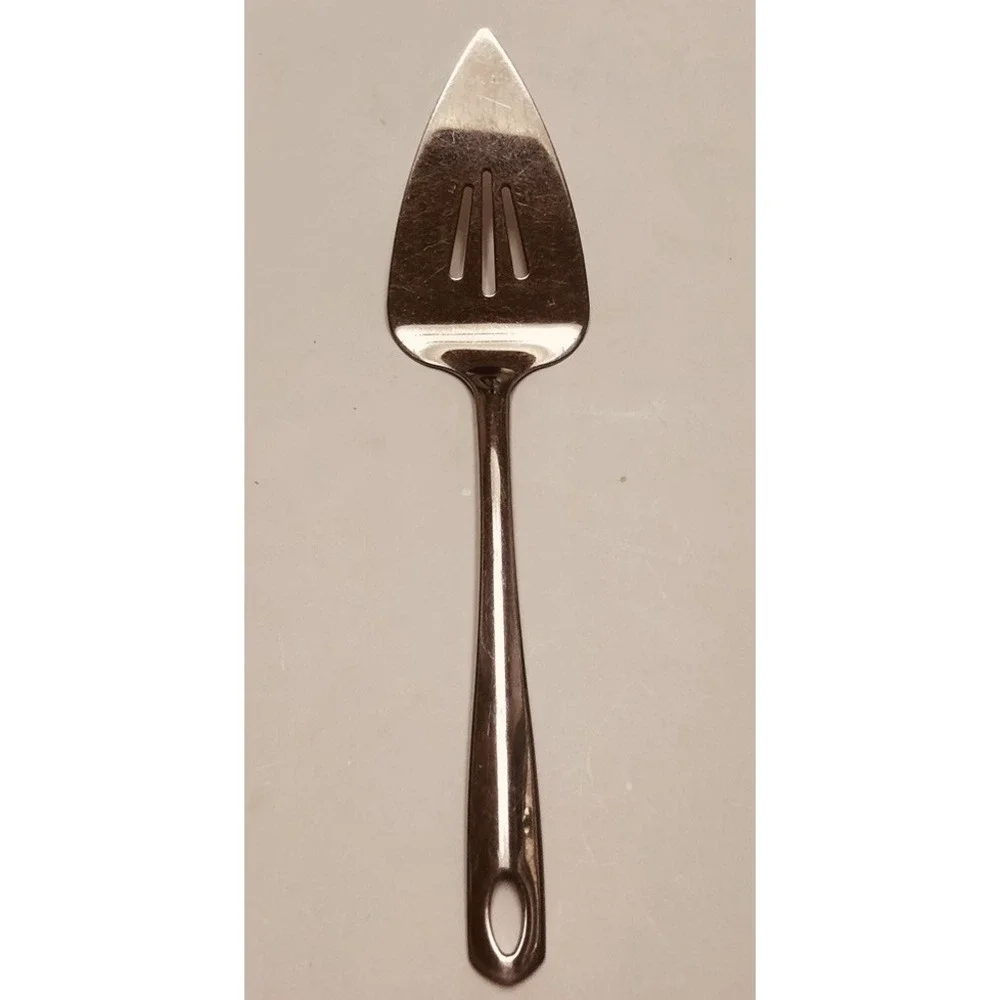 Vintage Oneida 18/8 Stainless 3 Slot 10.5
